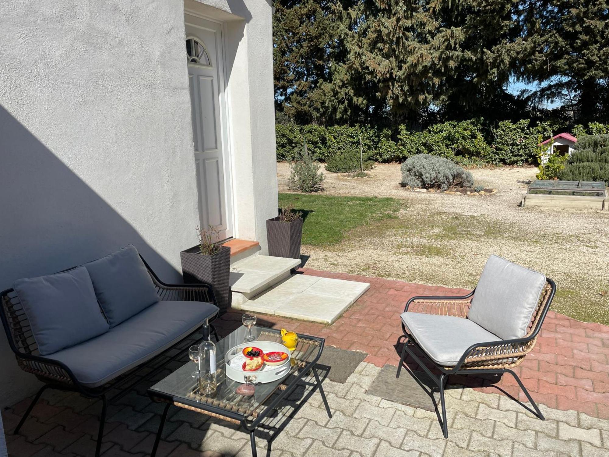 Arles Campagne Location "La Campagn'Arles" Bed & Breakfast Bagian luar foto